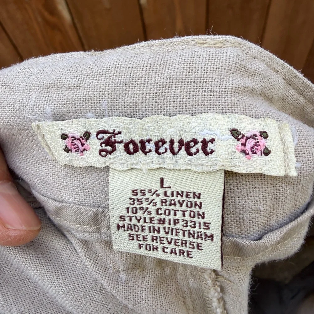Forever capri/bermuda beige pants